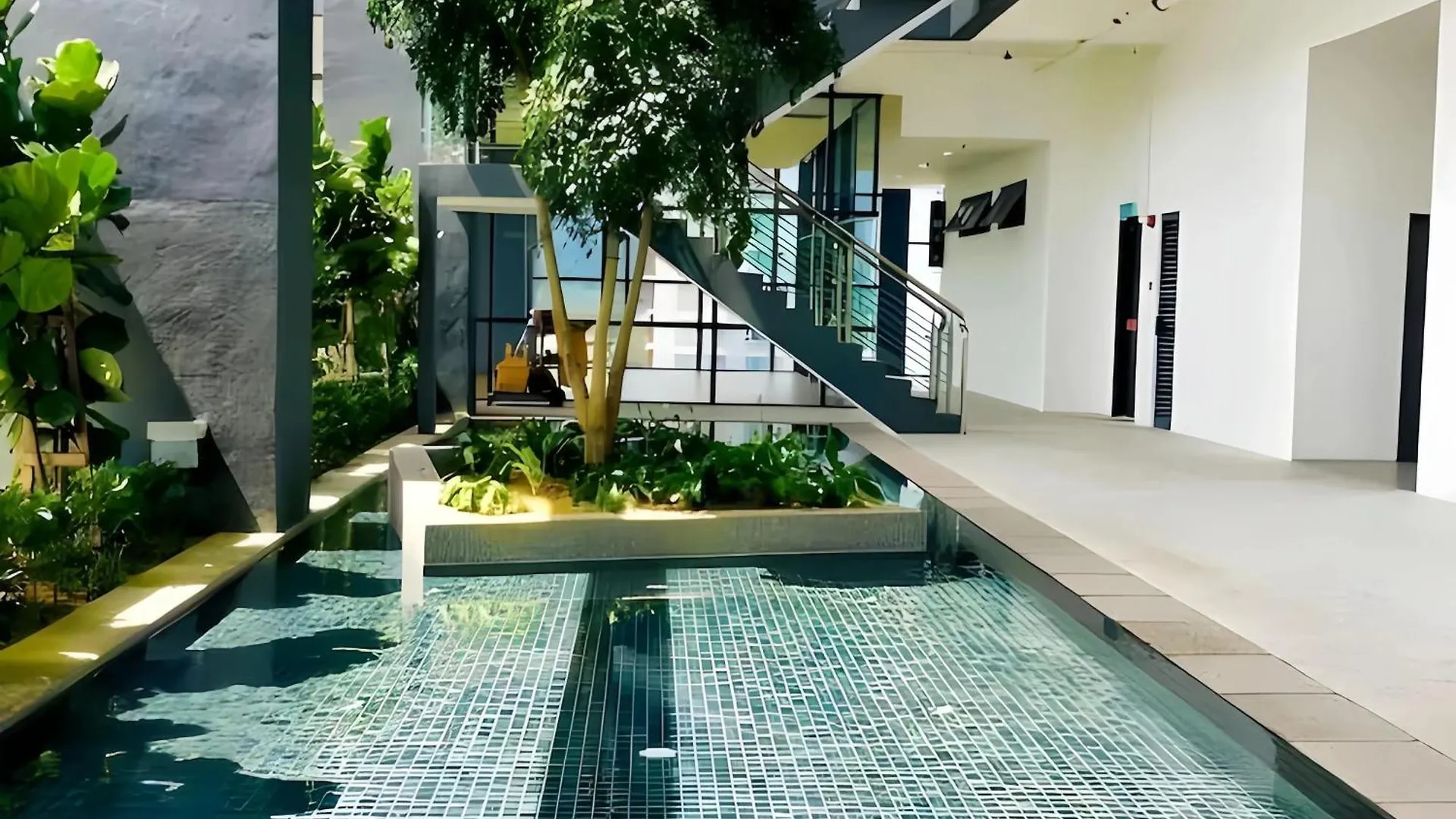 ג'ורג' טאון Tropicana 218 Macalister Penang