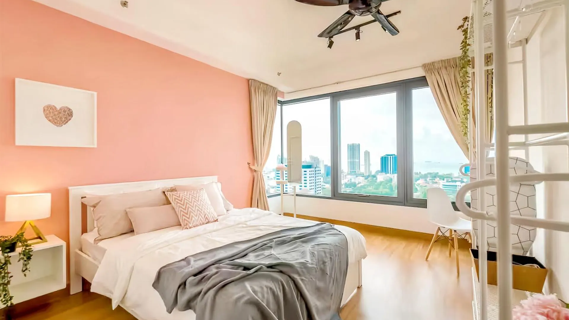 דירה ג'ורג' טאון Tropicana 218 Macalister Penang