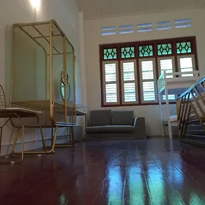 Gasthof 147 Armenian Park, George Town